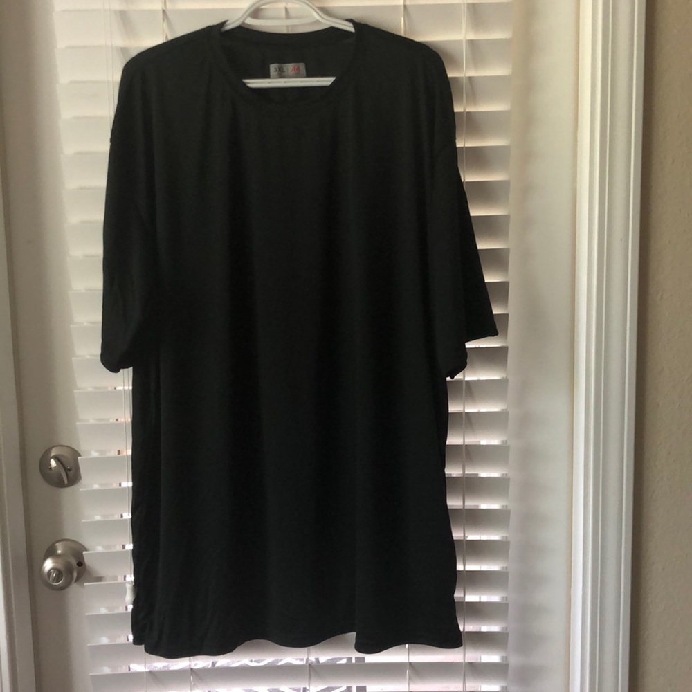 New Unused Men’s 3XL Cooling Performance Shirt